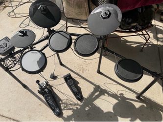 Simmons  Electronic Drum Kit