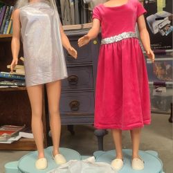 28 INCH BARBIE DOLLS 