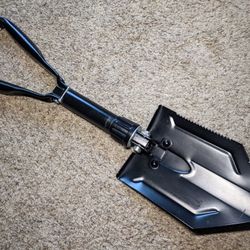 E Tool Folding Shovel 