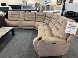 Power Recliner Sectional. 🚚WE DELIVER🚚