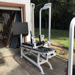 Life Fitness Leg Press 