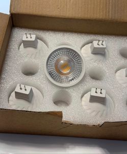LUXRITE MR16 LED Bulbs 50W Equivalent GU5.3 12V Dimmable – 6 Pack