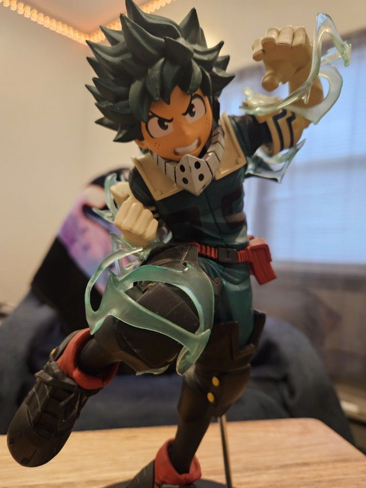 My Hero Academia Deku 12 Inch Scale