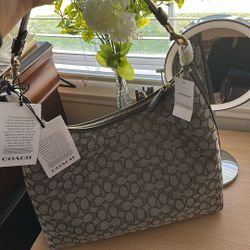 Oak Maple Color SJD Juliet Bag 16 Inch By 10 1/2 Approximately. Is A Coach Bag. 