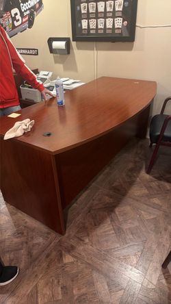 Busch office furniture // beautiful mahogany wood