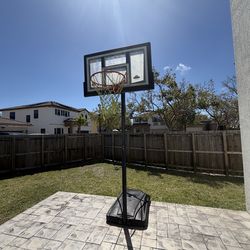 Basketball Hoop - adjustable