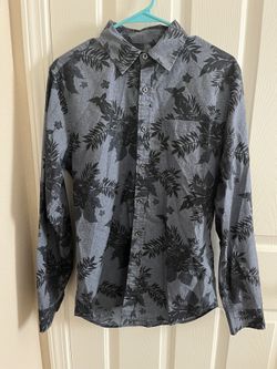 No Boundaries Collard Shirt