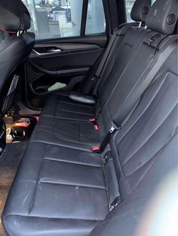BMW X3 2019 seats full set ( broken driver side )