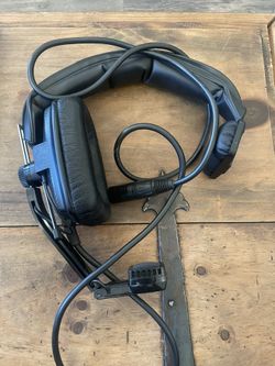 BeyerDynamic DT108 Headset Red Dragon Red Weapon Arri Amira Sony Professional Location Sound