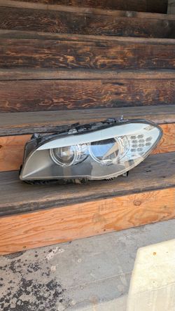 BMW headlight f10 OEM (2011-13) 5 series Xenon adaptive