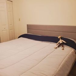 King Size Bed With Mattress 