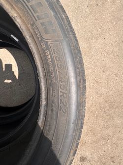 285/45 22
