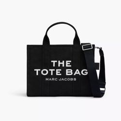 Marc Jacob’s The Tote Bag Black Medium