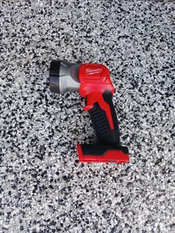 FLASHLIGHT MILWAUKEE TOOL ONLY