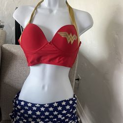 Official DC Wonder Woman SWIMSUIT. Great For Conventions Or Pool Parties. 