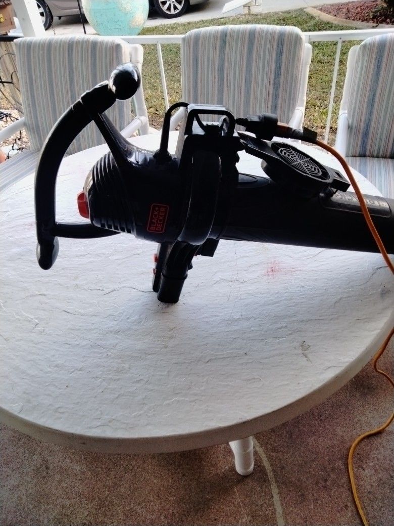 Leaf Vacuum