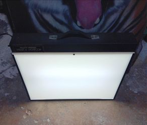 ACCULIGHT PORTABLE VIEWER/SORTER STILL PICTURE PROJECTOR