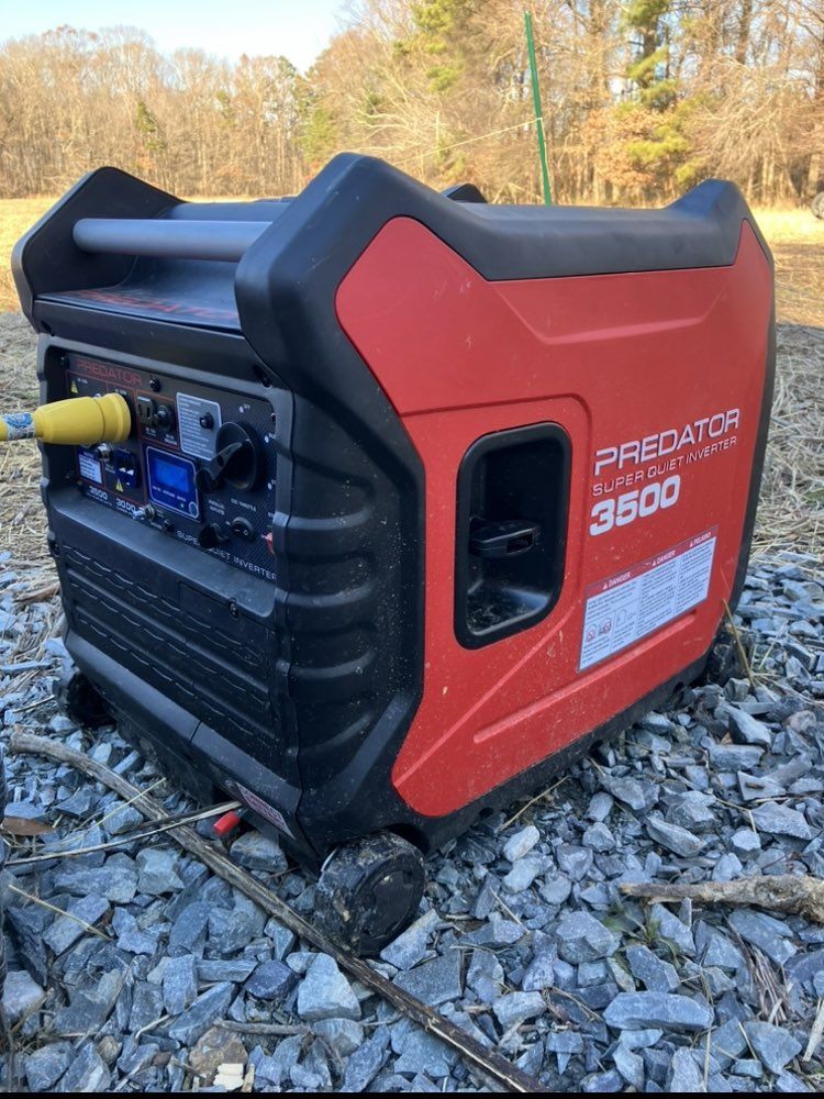 Predator 3500W Inverter Generator 