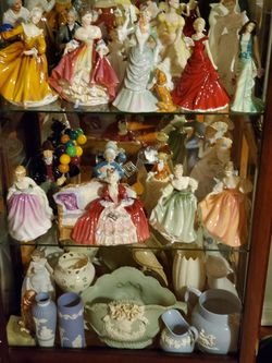 Royal Doulton figurines