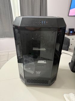 Thermaltake Tower 300 Black Micro-ATX Case