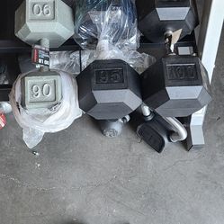Dumbbells 1x90lbs + 1x95lbs + 1x100lbs = 150$ for everything 