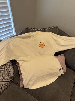 Disney spirit jersey size small !