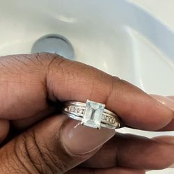 Vintage Aquamarine Engagement Ring