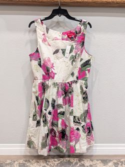Elle Sleeveless Floral Fit and Flare Dress, specifically known as the "Garden Party" style