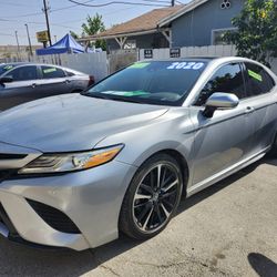 2020 Toyota Camry XSE 