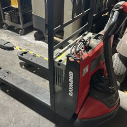 2019 Raymond Walkie Pallet Jack 
