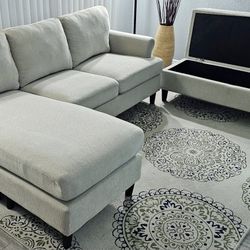 !!Excellent conditio!!, (3-piece) ,sofa bed  the chaise can be placed on either side, reversible cushions, firm and comfortable, ottoman with larg