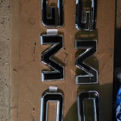 2022-2026 BLACK GMC EMBLEMS 