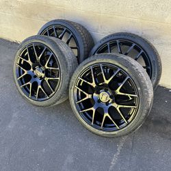 5x114.3  Staggered 19in Tsw Wheels & Tires 