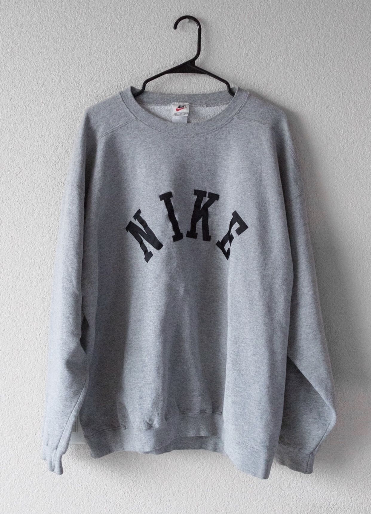 vintage nike crewneck sweater