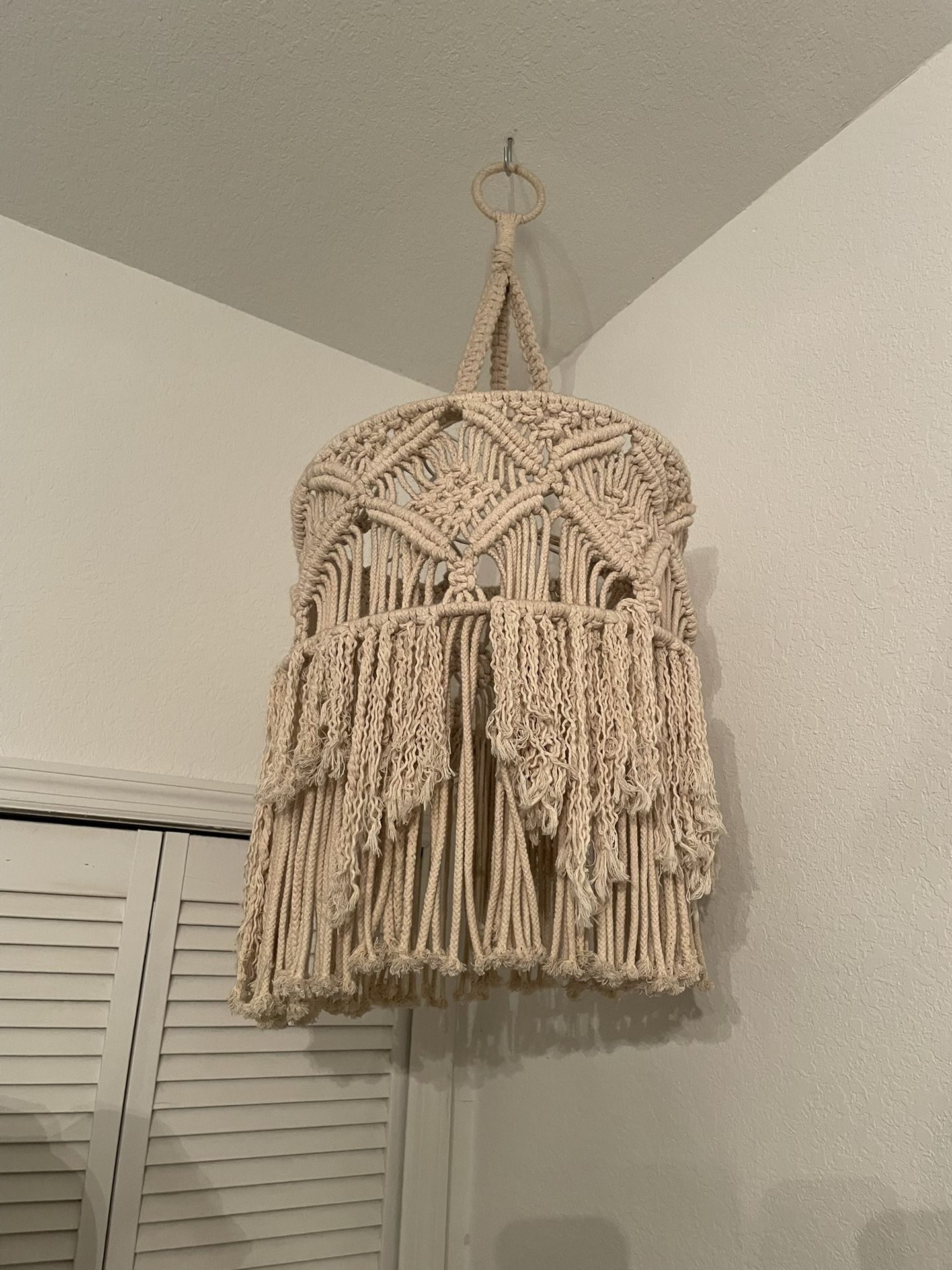 Set Of 2 Crochet Lamps