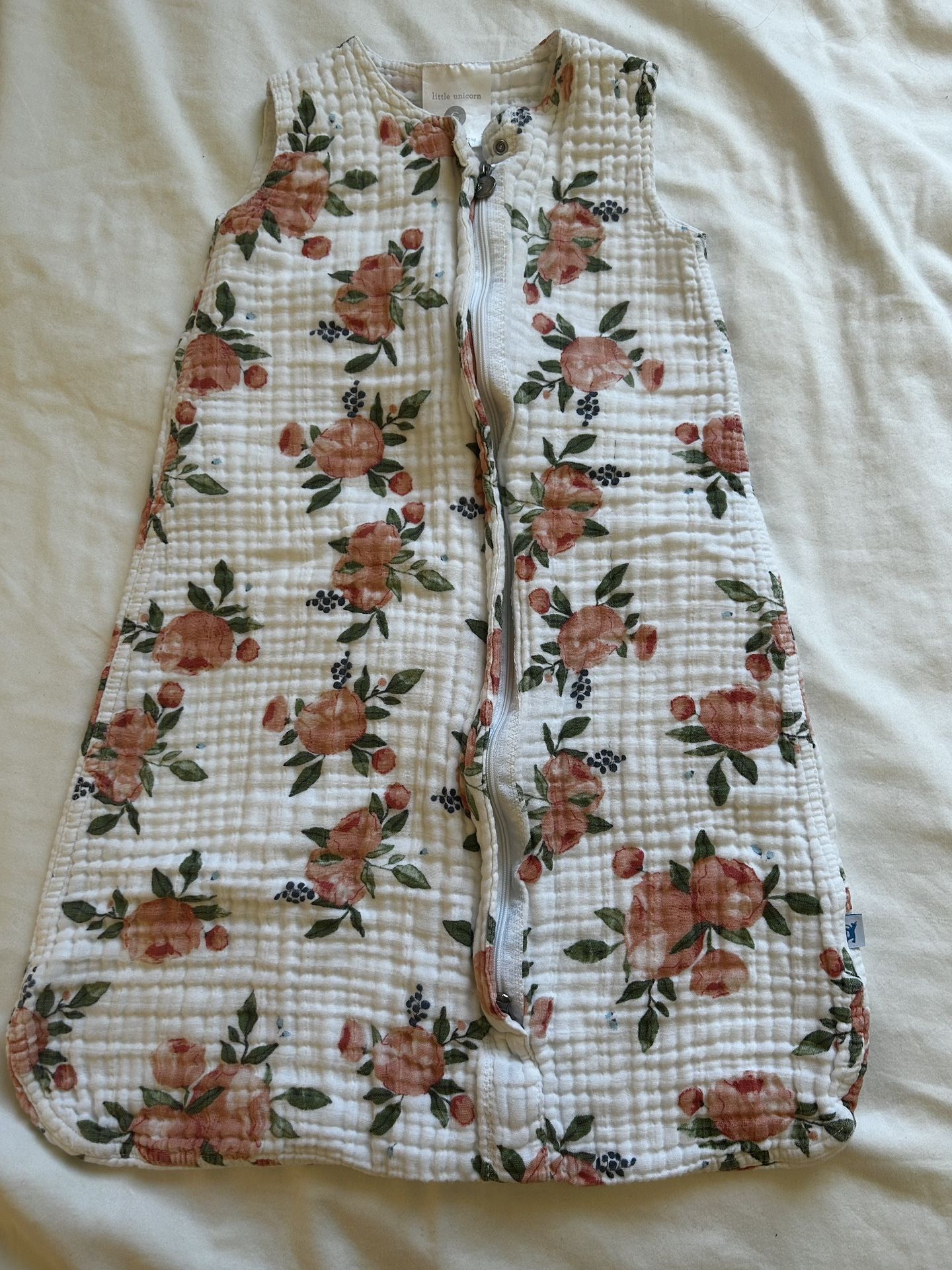 Little Unicorn Muslin sleep sack, size small