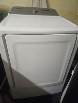 Samsung Washer and Dryer, $1500 value. $300 ea, $600 for both, Offers considered