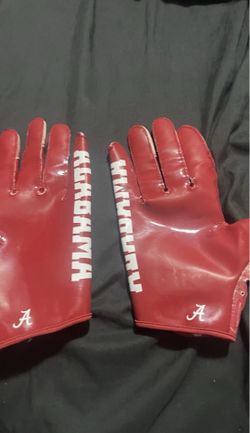 Red Alabama college gloves