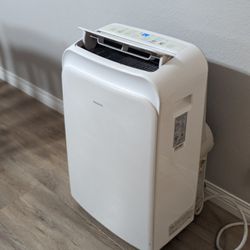 INSIGNIA NS-AC06PWH Portable Air Conditioner
