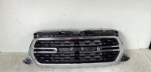 2019-2024 Dodge Ram 1500 grille (7W)