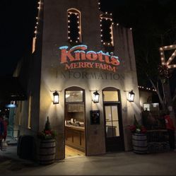 Knotts Merry Farm 