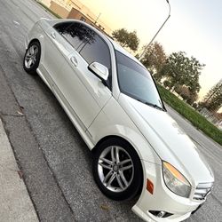 2009 Mercedes-Benz C-Class