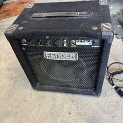 Fender Rumble 15 Bass Amp