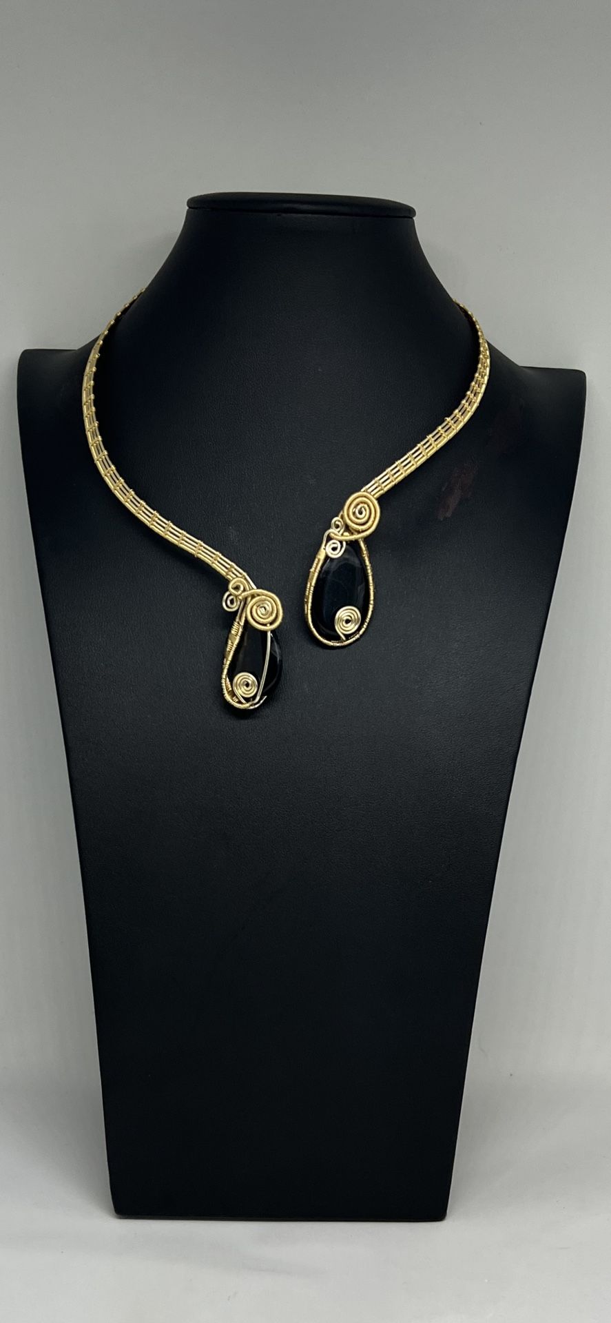 Hermoso Collar Para Una Reina