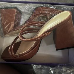 women chunky heels