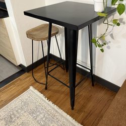 Bistro / Bar Table