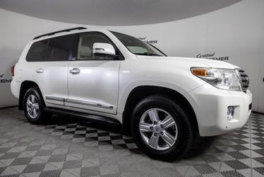 2013 Toyota Land Cruiser