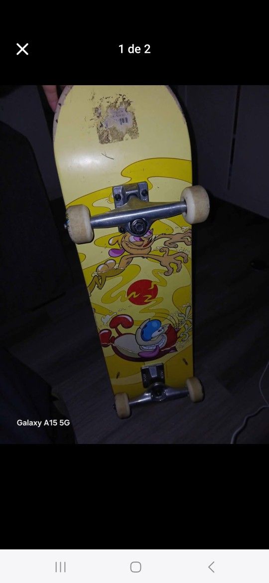 Skateboard