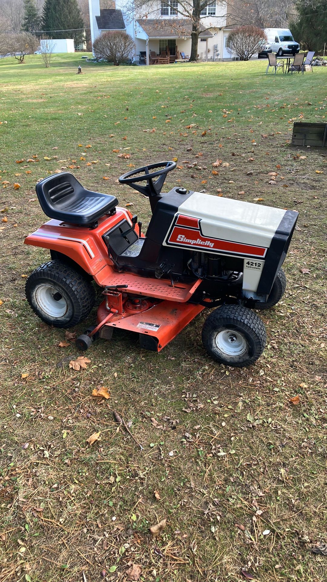 Simplicity 4212 Hydrostatic Tractor - Not Running