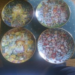 Cat Collectible Plates